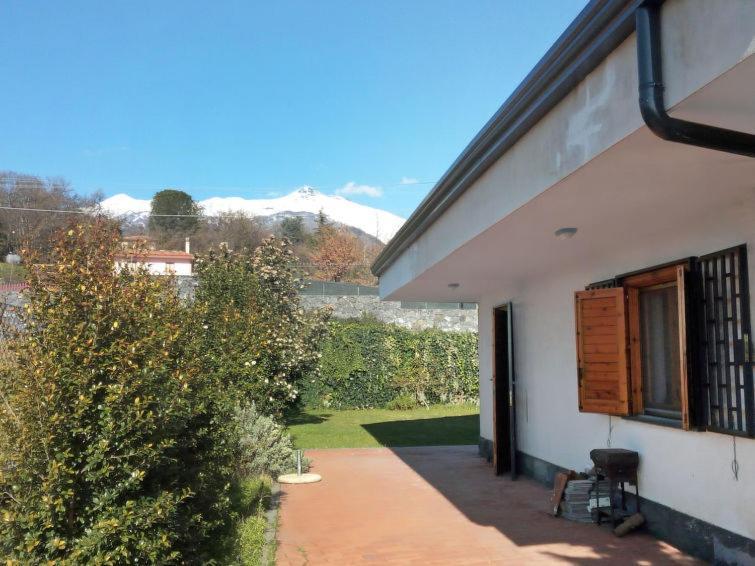 Villa Mimosa Zafferana Etnea Buitenkant foto