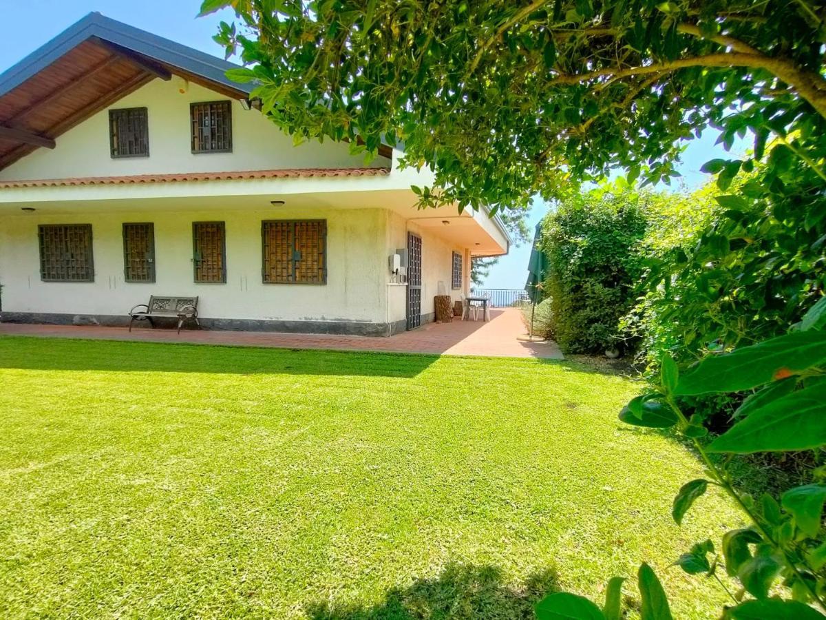 Villa Mimosa Zafferana Etnea Buitenkant foto